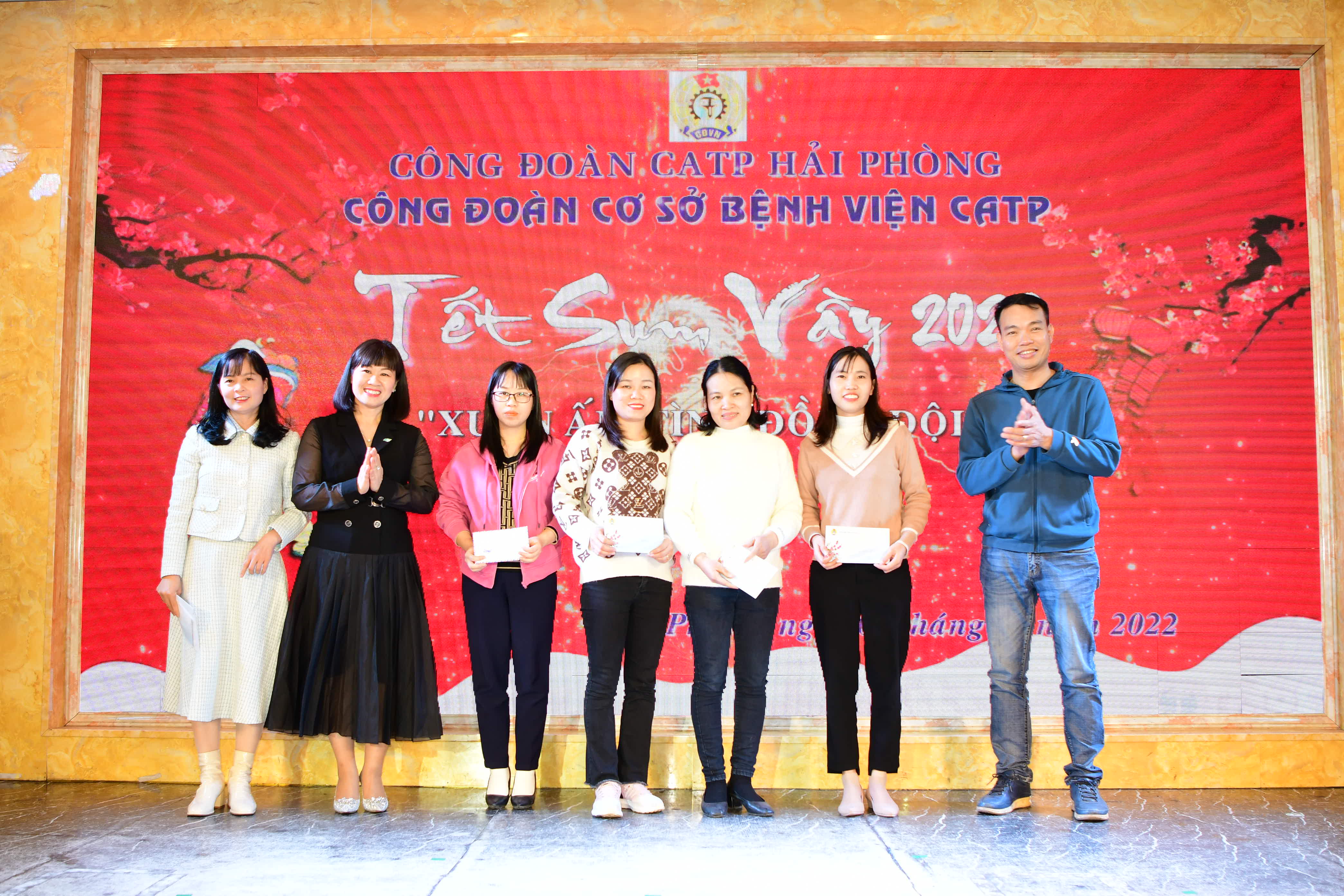 Công đoàn Bệnh viện Công an thành phố: Tổ chức Tết sum vầy 2023